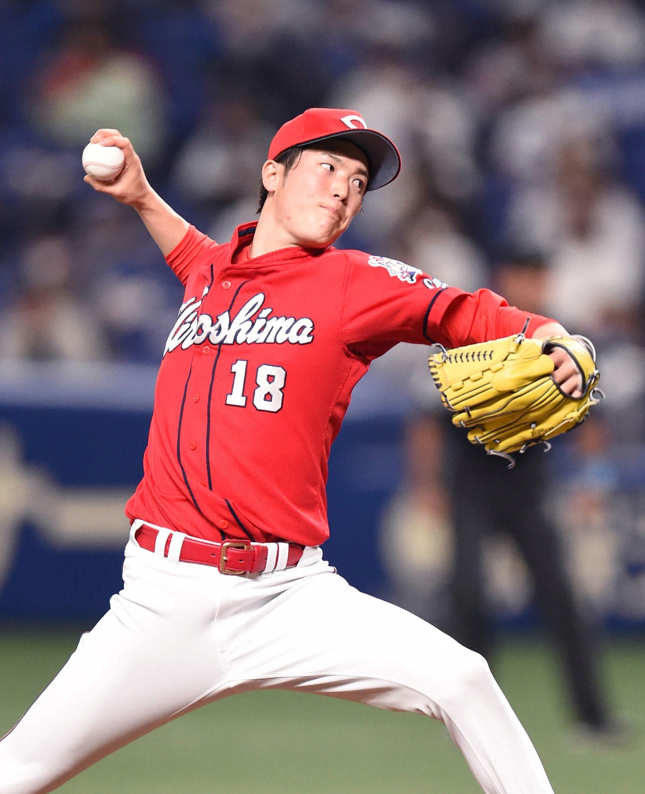 プロ野球中日対広島　2回裏、力投する広島先発の森下暢仁（撮影・森本幸一）