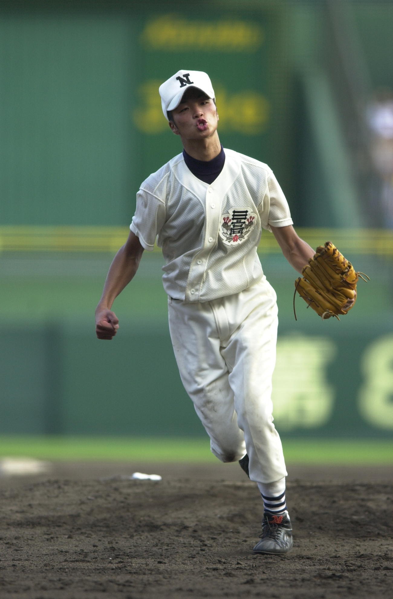 日大三時代の近藤一樹投手（2001年8月8日）