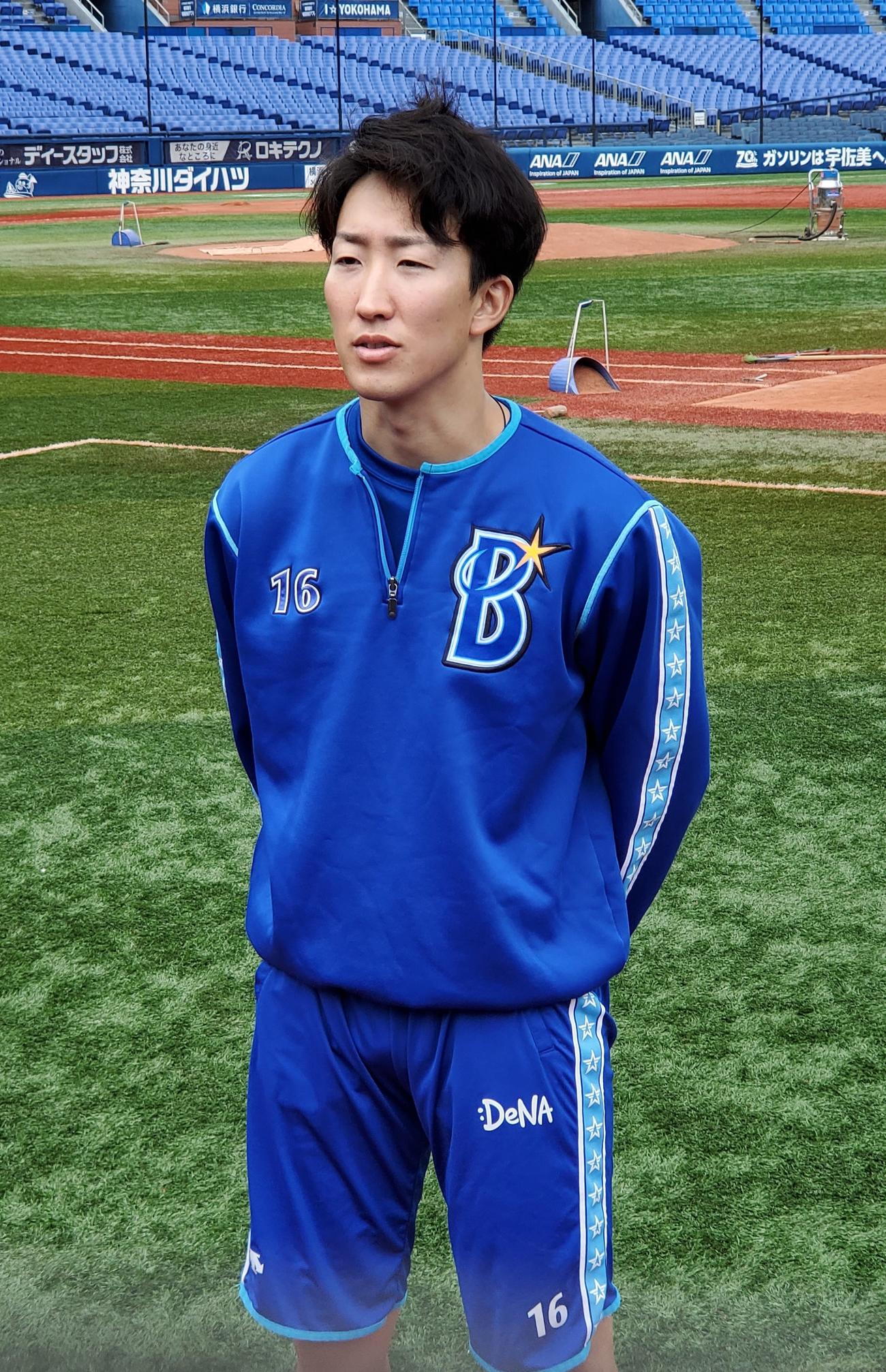 3日中日戦先発へ意気込みを語るDeNA大貫（撮影・鈴木正章）