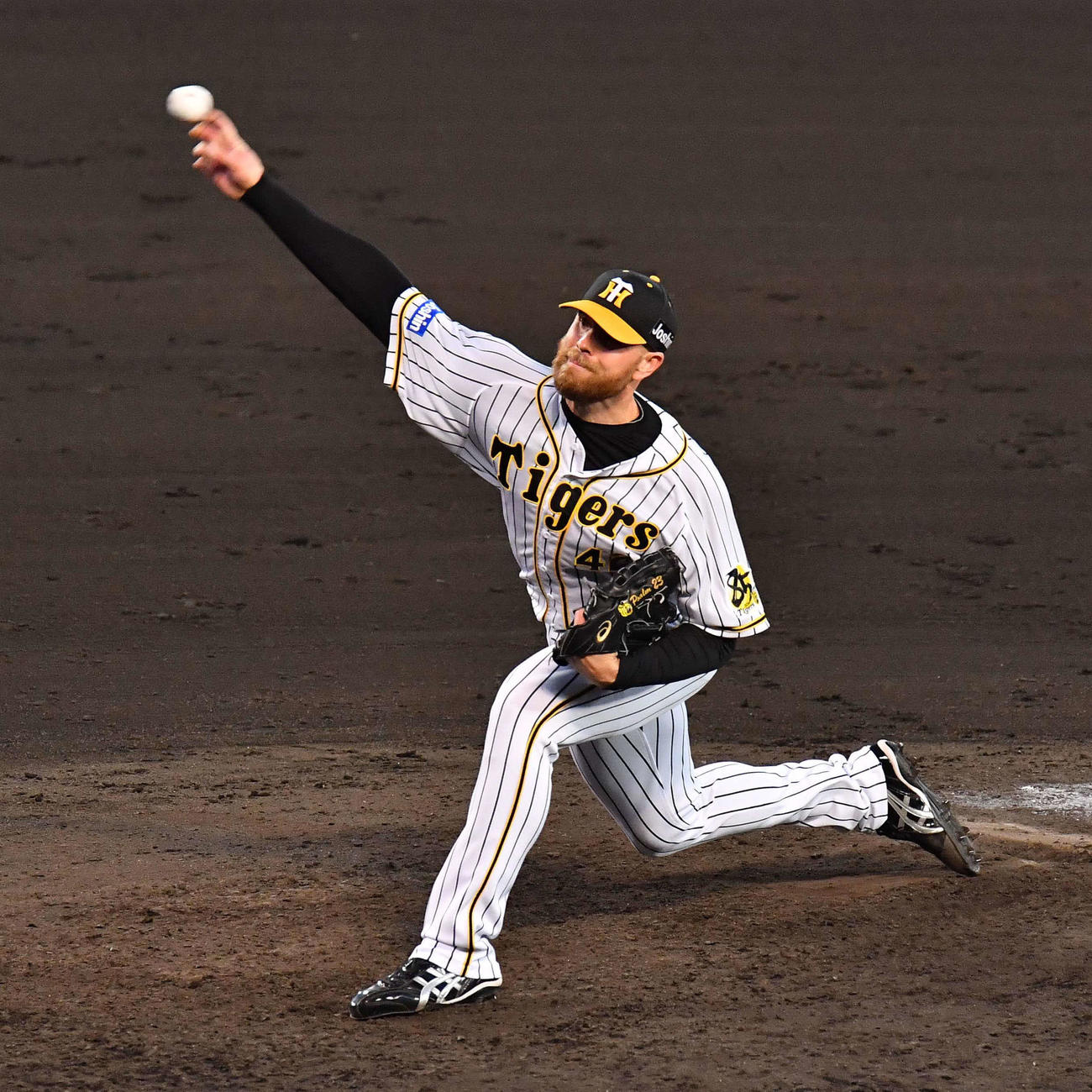 阪神対ヤクルト　阪神3番手のジョン・エドワーズ（撮影・上田博志）