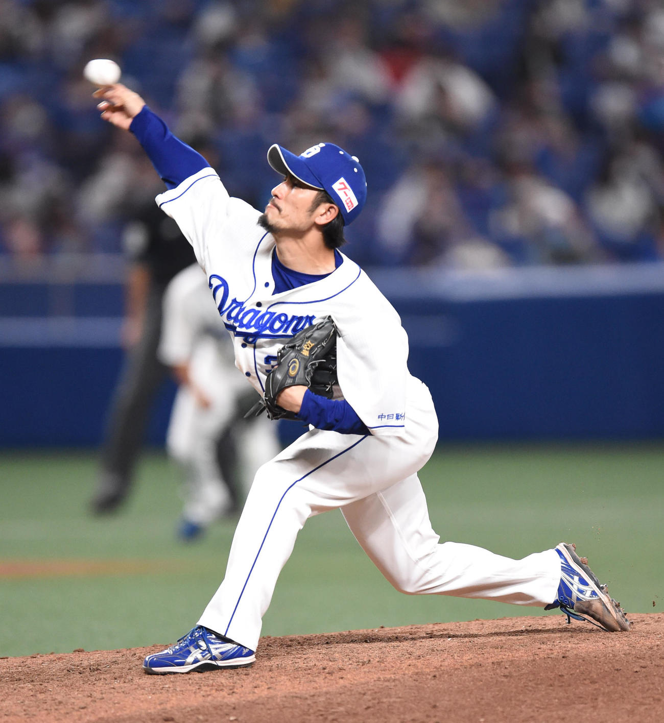 プロ野球中日対ヤクルト　9回表、中日6番手で登板する祖父江大輔（撮影・森本幸一）