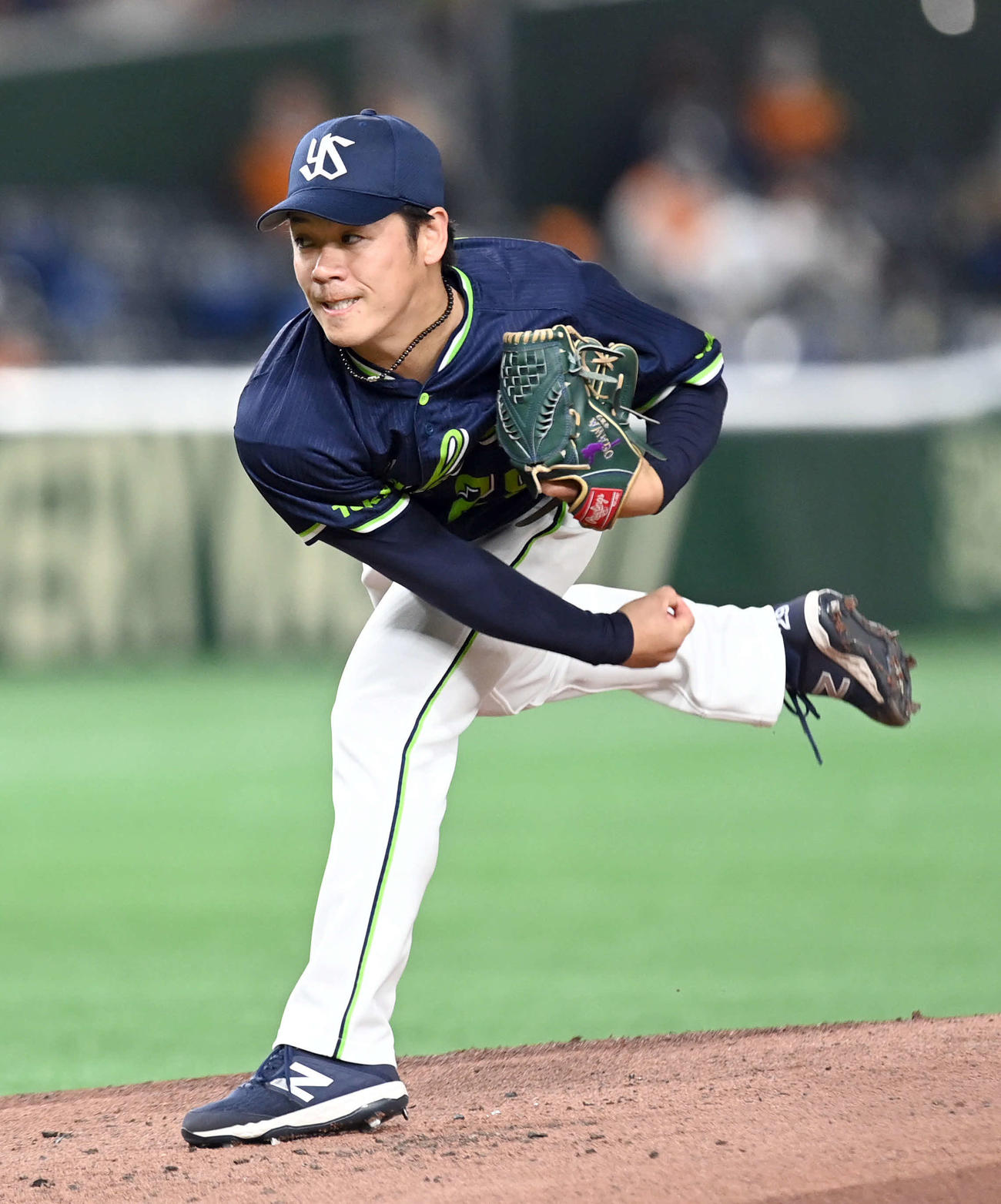 巨人対ヤクルト　ヤクルトの先発小川（撮影・たえ見朱実）