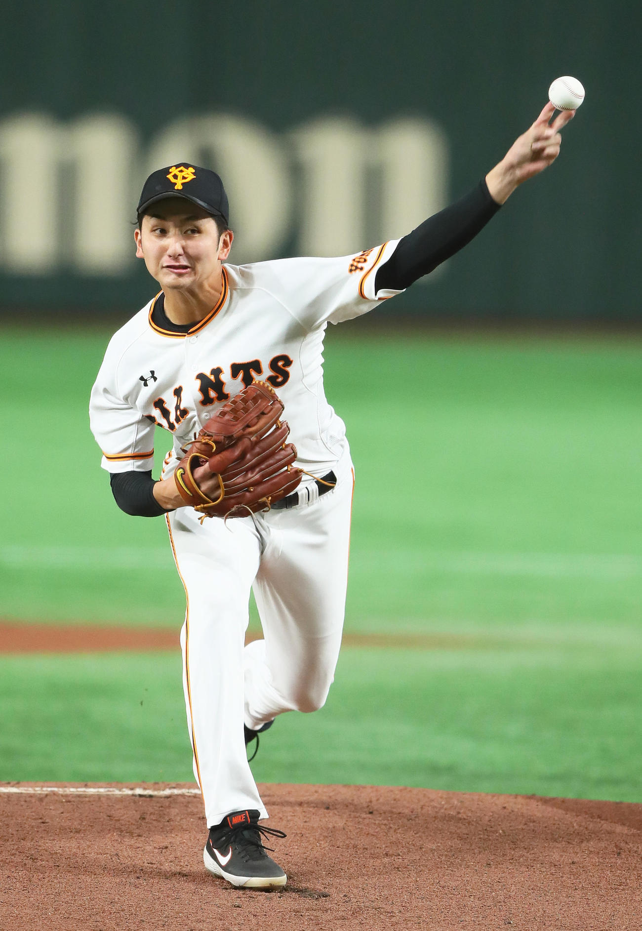 巨人対ヤクルト　巨人先発の横川（撮影・足立雅史）