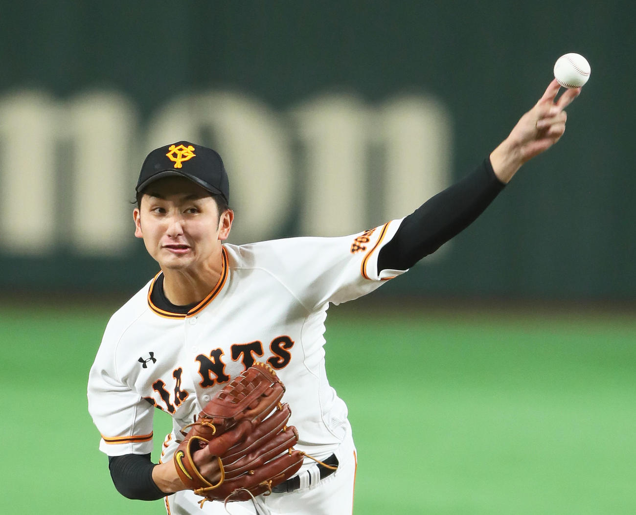 巨人対ヤクルト　巨人先発の横川（撮影・足立雅史）