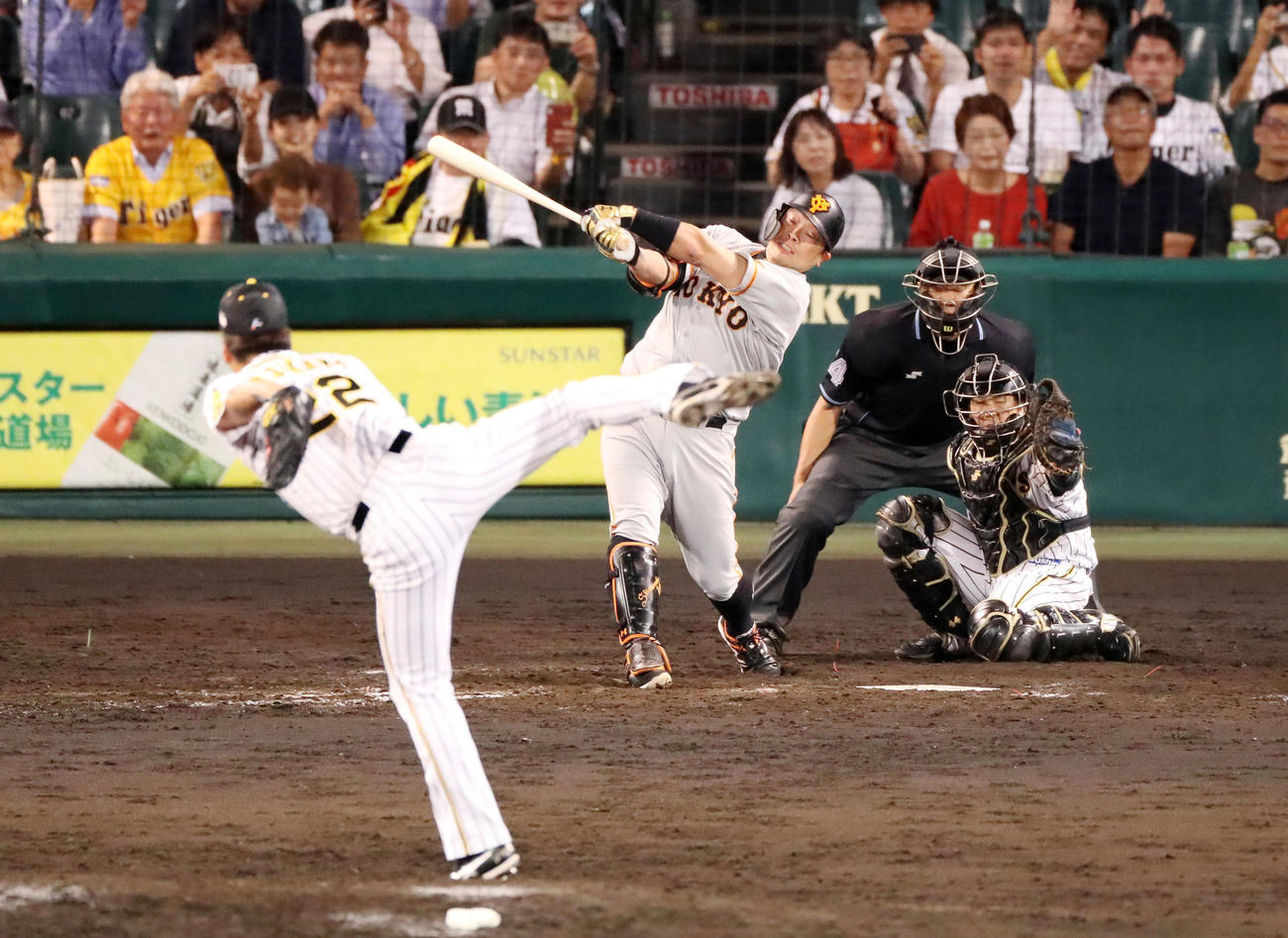 19年9月24日、代打阿部に直球勝負を挑み三振を奪った藤川