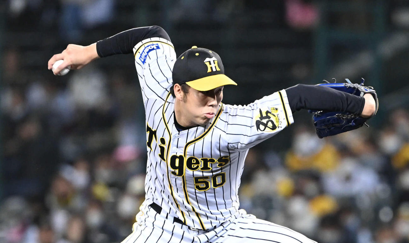 阪神対巨人　力投する阪神先発の青柳（撮影・山崎安昭）