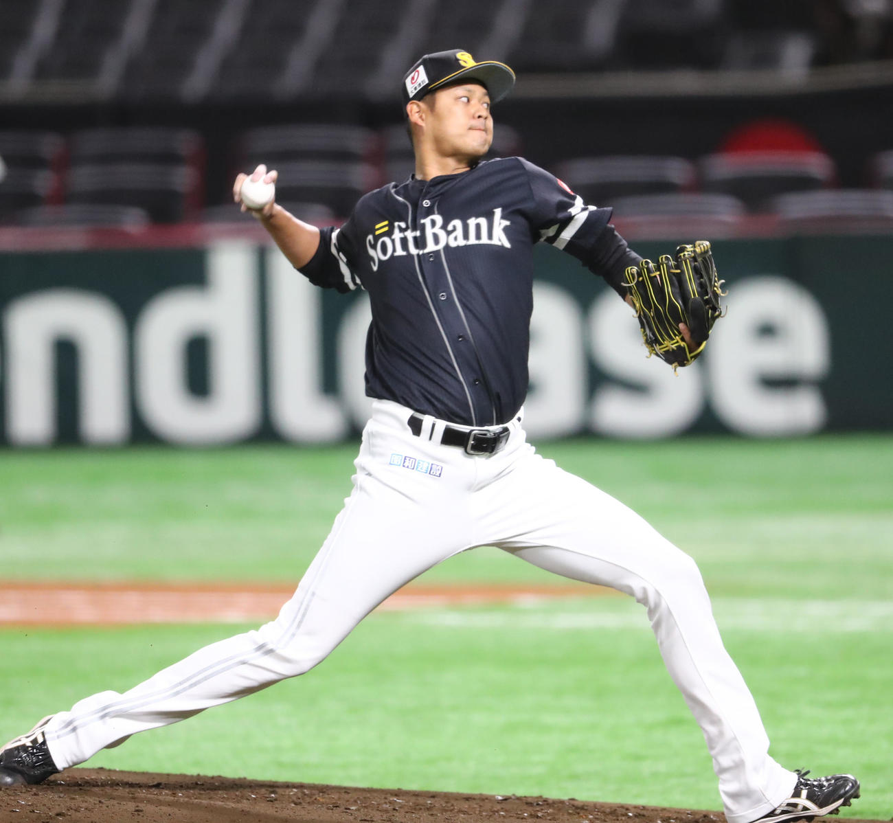 紅白戦に登板した椎野新（撮影・梅根麻紀）
