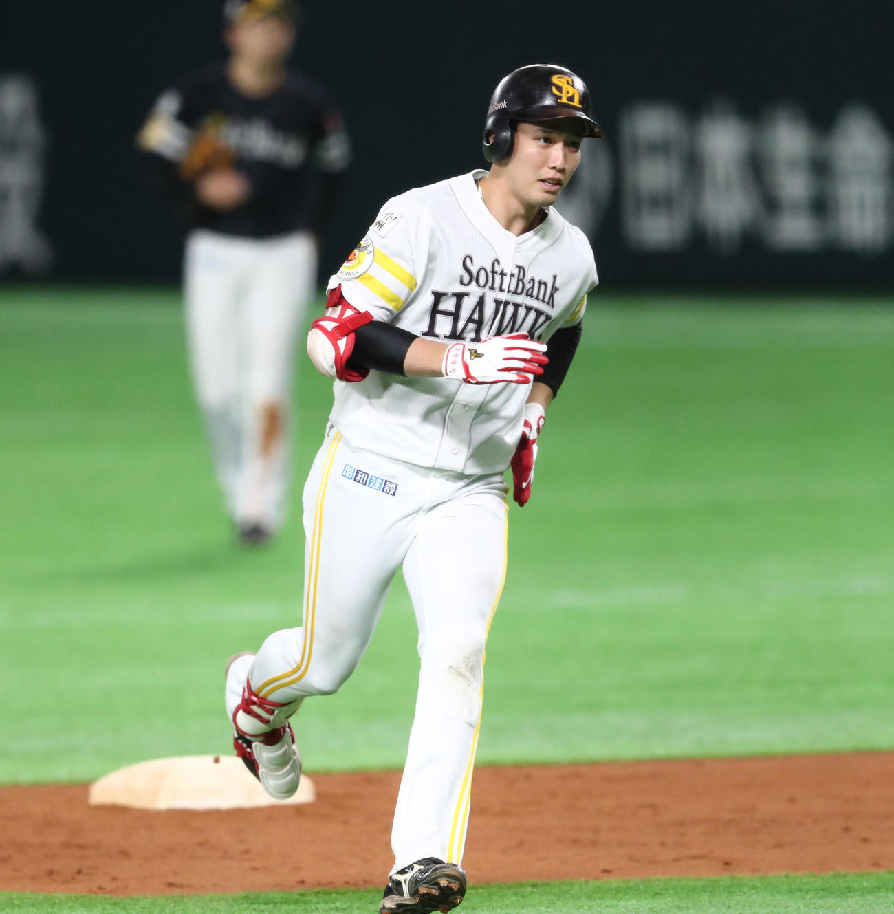 紅白戦で右越え本塁打を放った栗原陵矢（撮影・梅根麻紀）