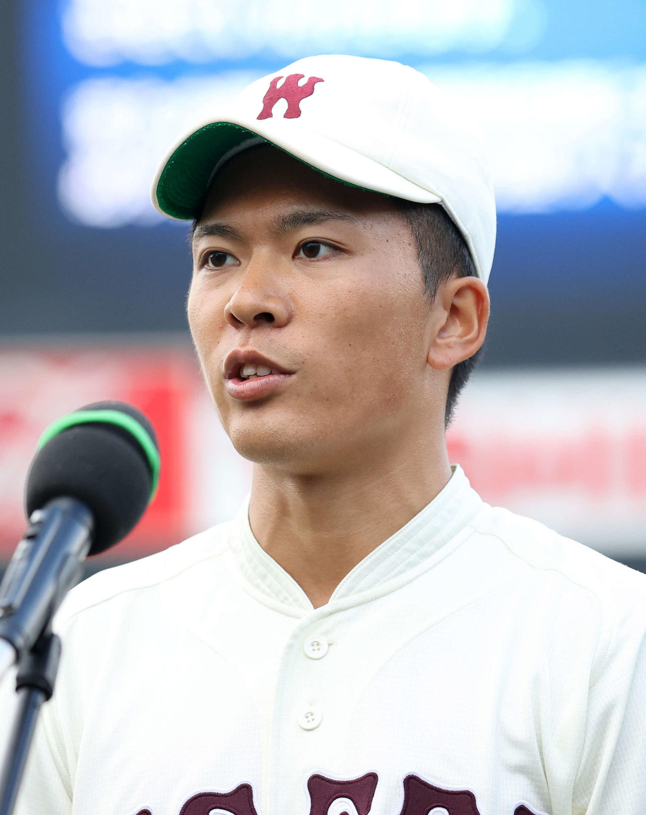 早大・早川隆久（2020年11月7日撮影）
