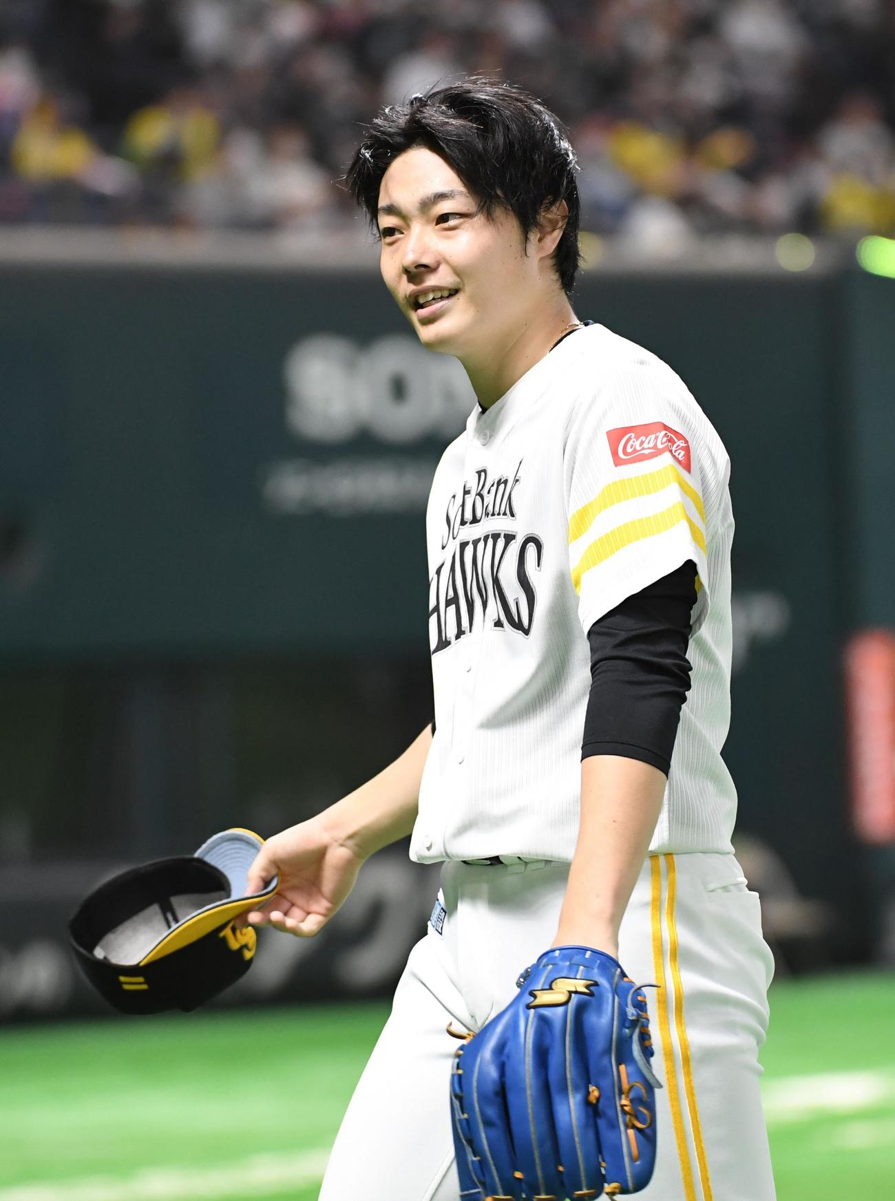 パCS　ソフトバンク対ロッテ　5回表を抑えた松本（撮影・今浪浩三）