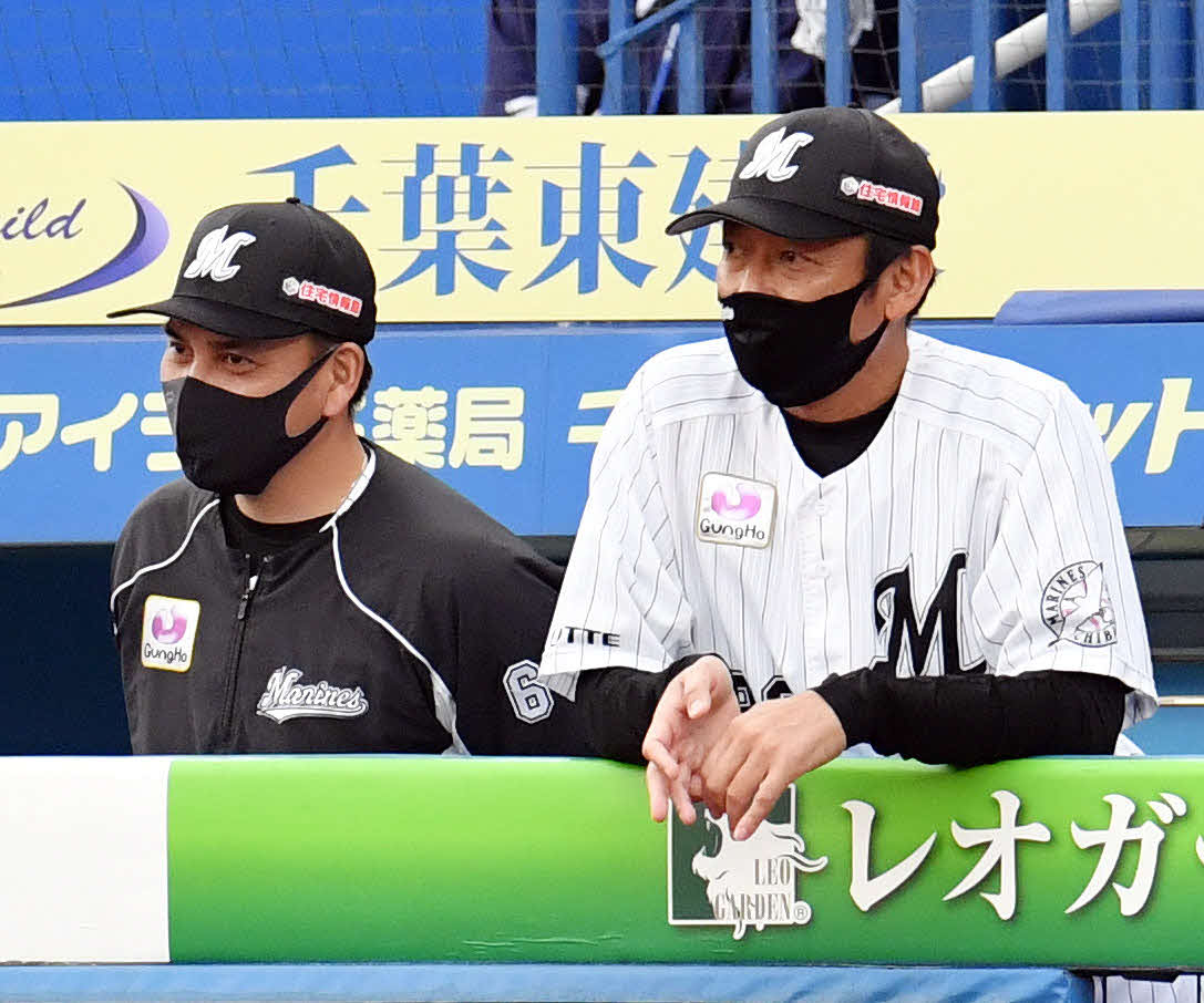 ロッテ井口監督と鳥越ヘッドコーチ（2020年11月8日撮影）