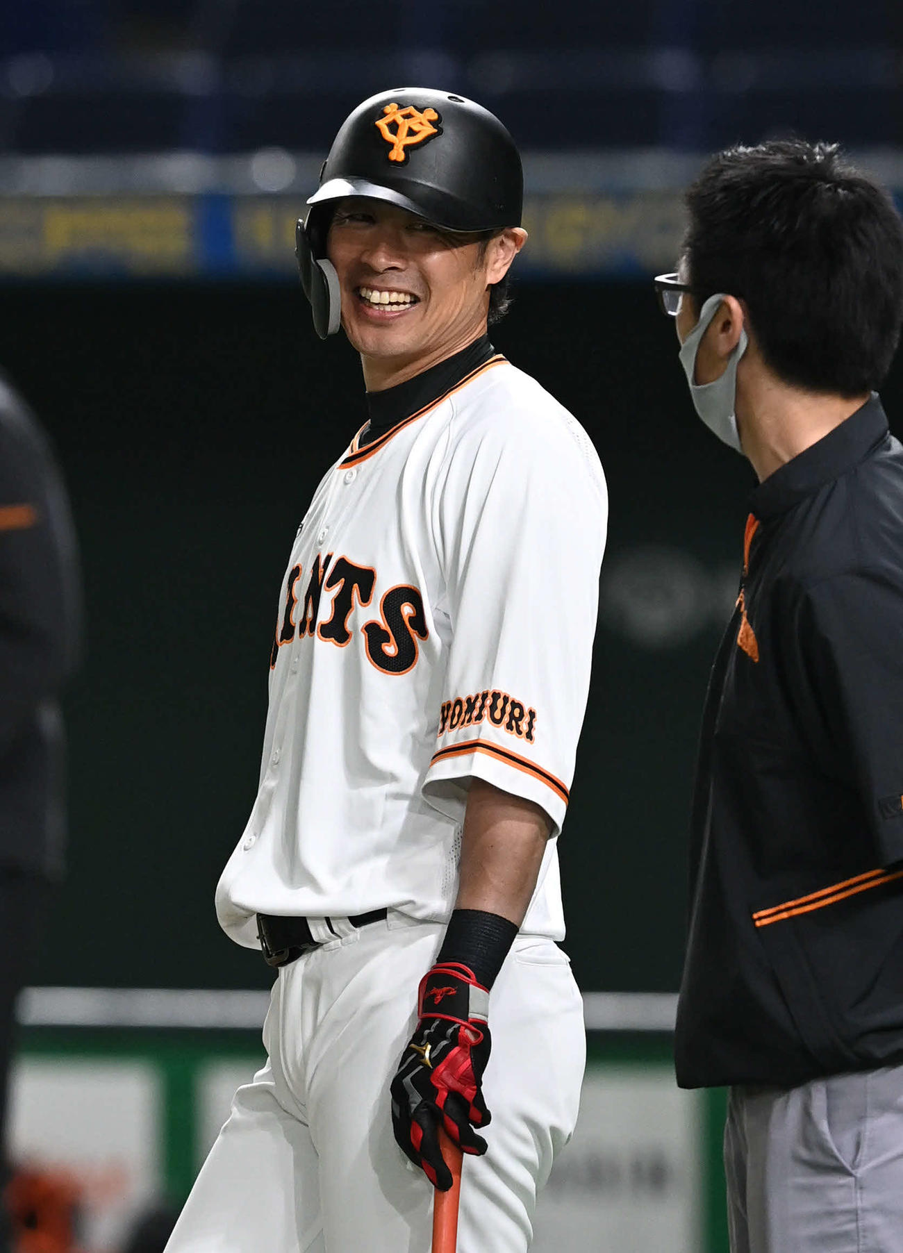 1軍に合流した巨人亀井（撮影・山崎安昭）