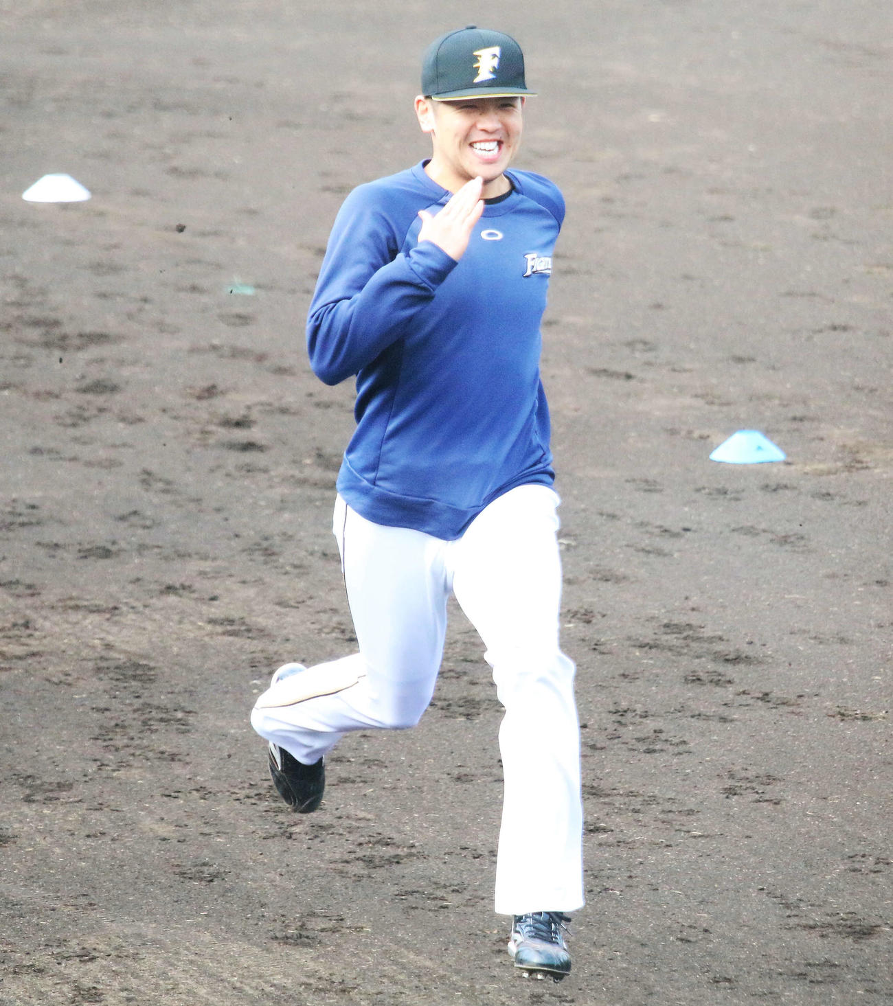 鎌ケ谷で秋季練習に参加した日本ハム清水（撮影・木下大輔）