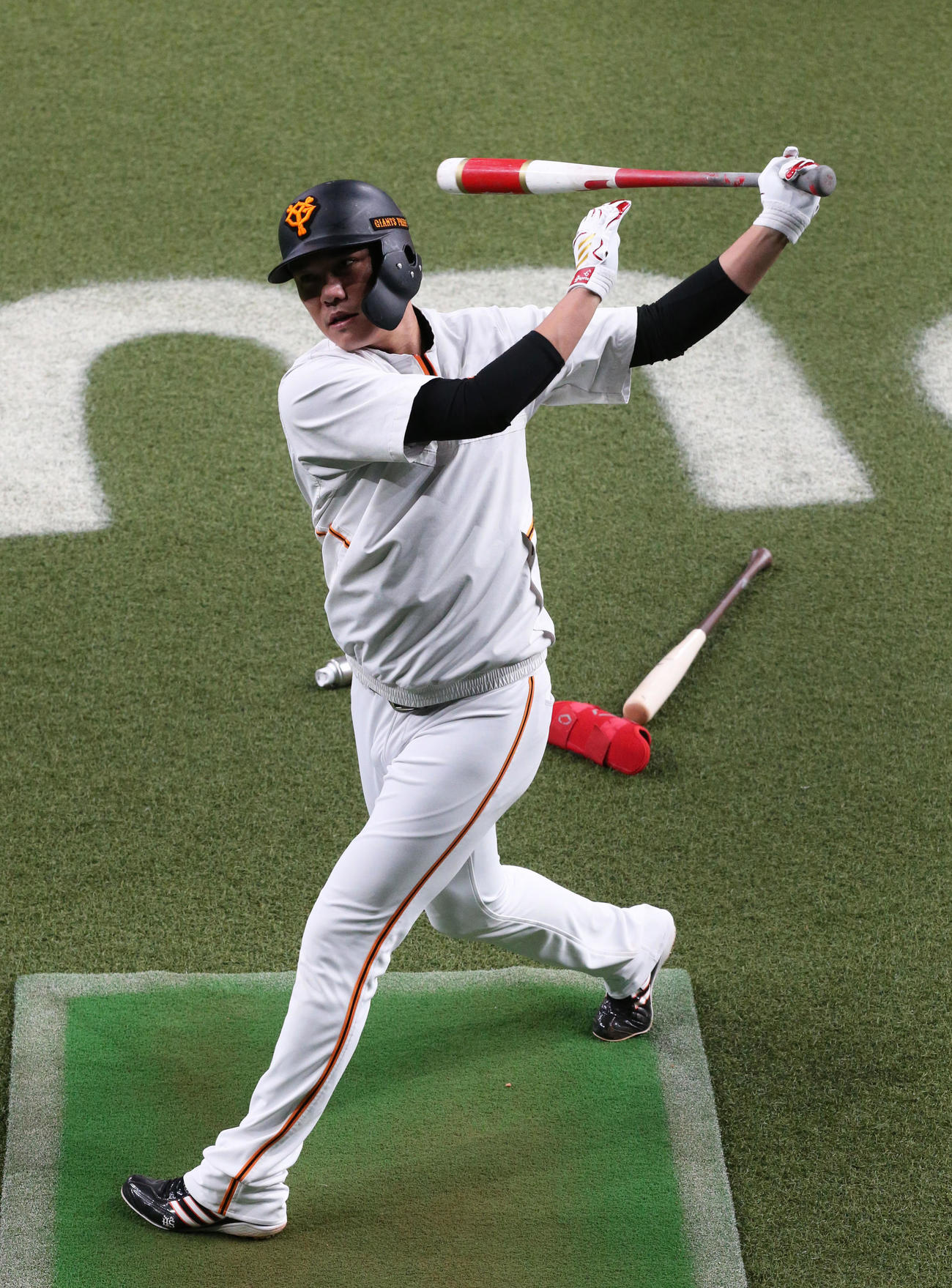 打撃練習を行う坂本勇人（撮影・梅根麻紀）