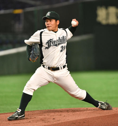 パナソニック対伏木海陸運送 先発した伏木海陸運送・中村(撮影・柴田隆二)
