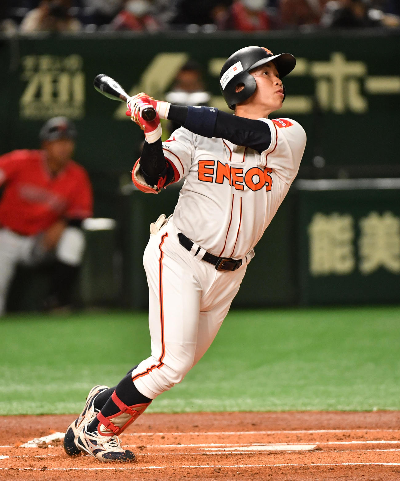 ENEOS対東邦ガス　1回表ENEOS1死、川口は右越えに本塁打を放つ（撮影・柴田隆二）