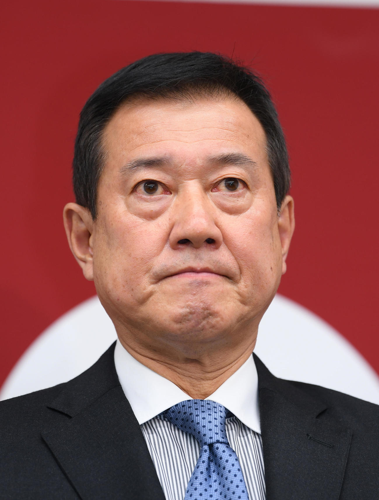 巨人山口オーナーにシーズン報告を行った後、取材に応じる原監督（代表撮影）