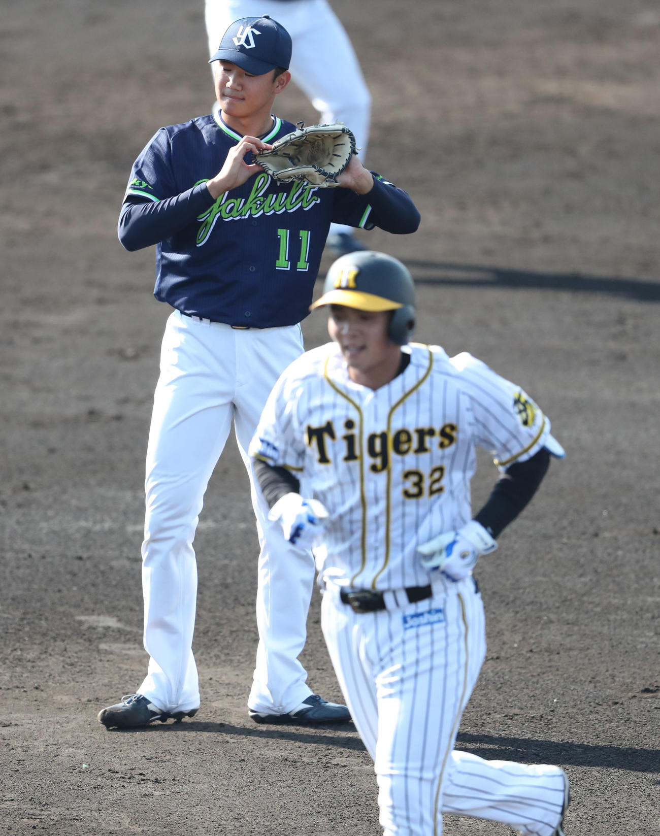 2回裏阪神無死、奥川恭伸は井上広大を左飛に仕留める（撮影・梅根麻紀）