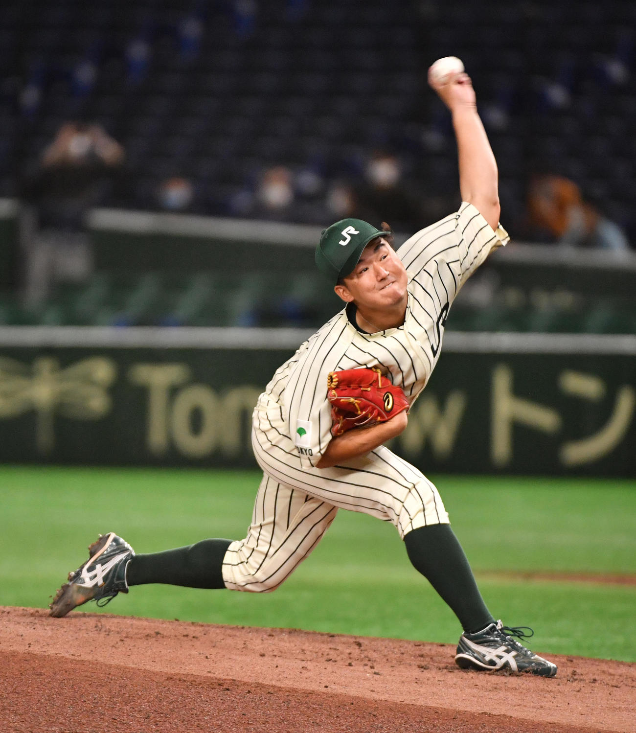 JR東日本対ホンダ熊本　先発したJR東日本・高橋（撮影・柴田隆二）