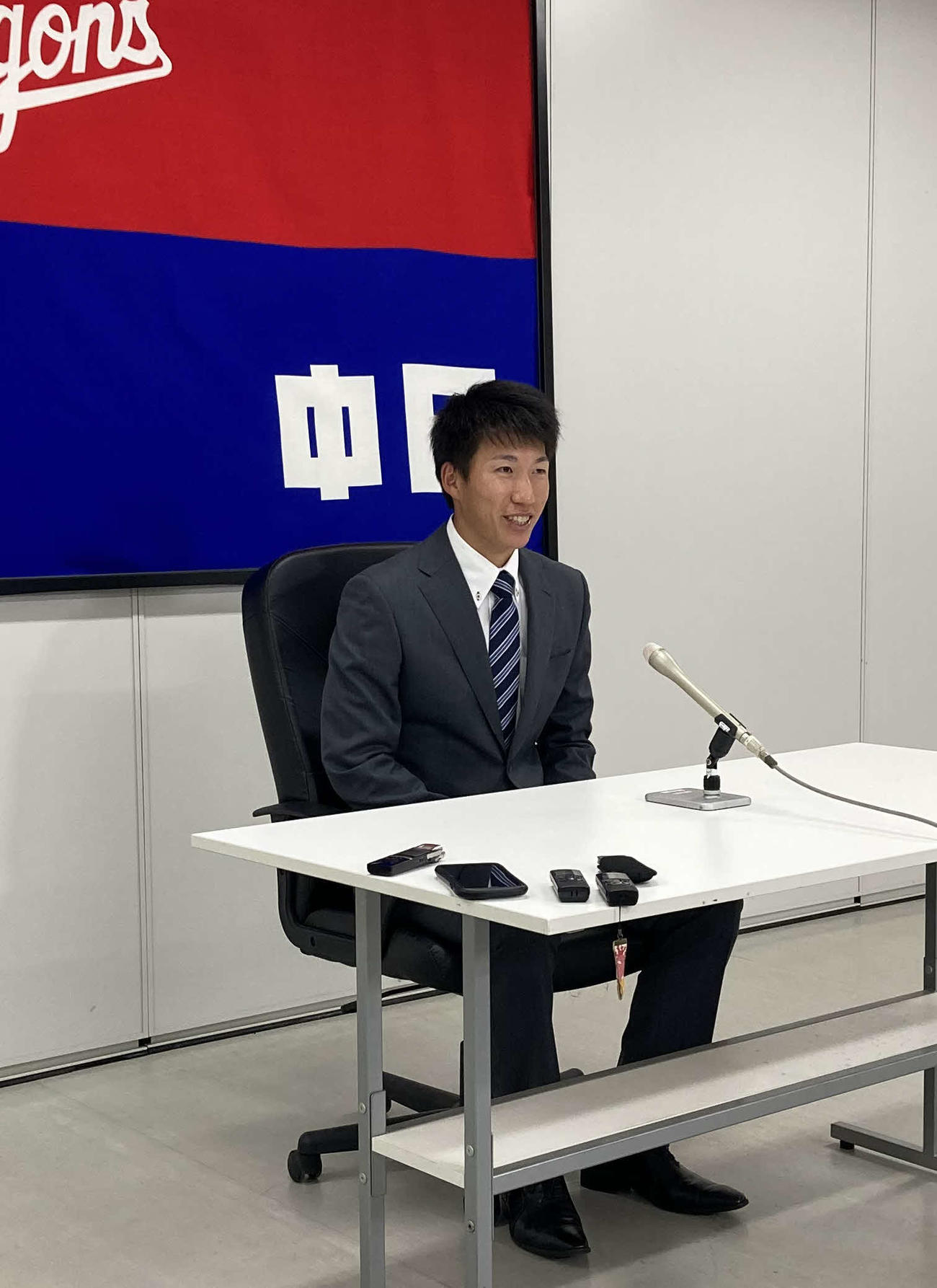 来季先発転向を目指す中日橋本（撮影・伊東大介）