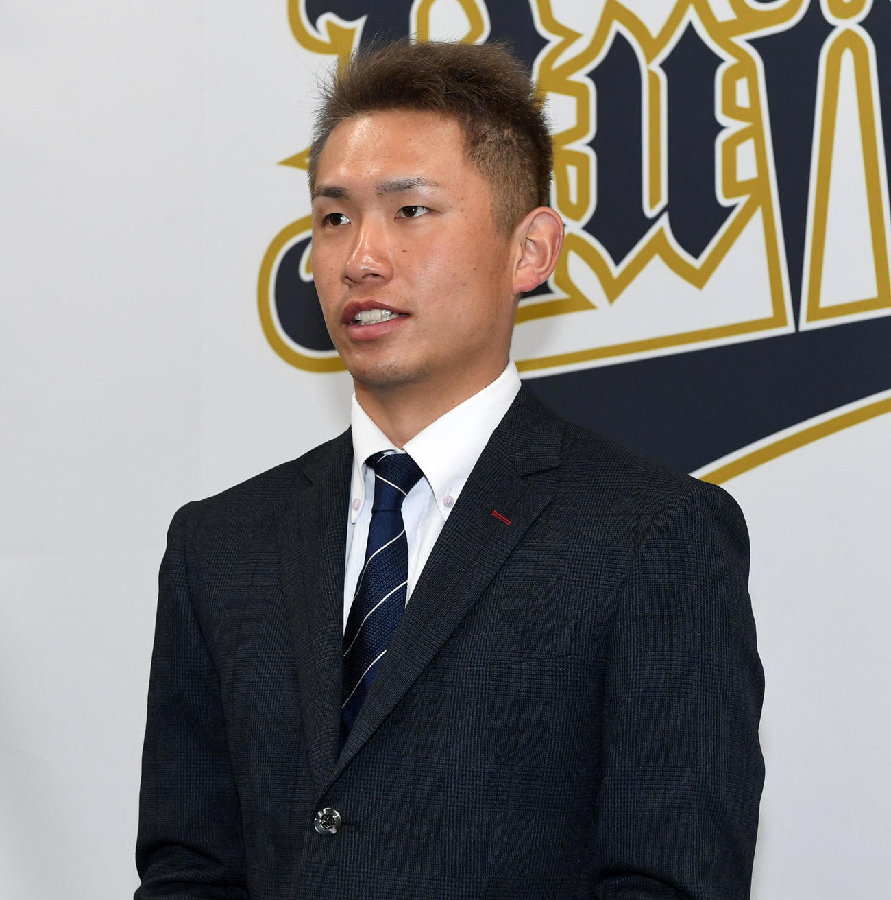大幅アップで契約更改、会見するオリックス吉田凌（撮影・前岡正明）