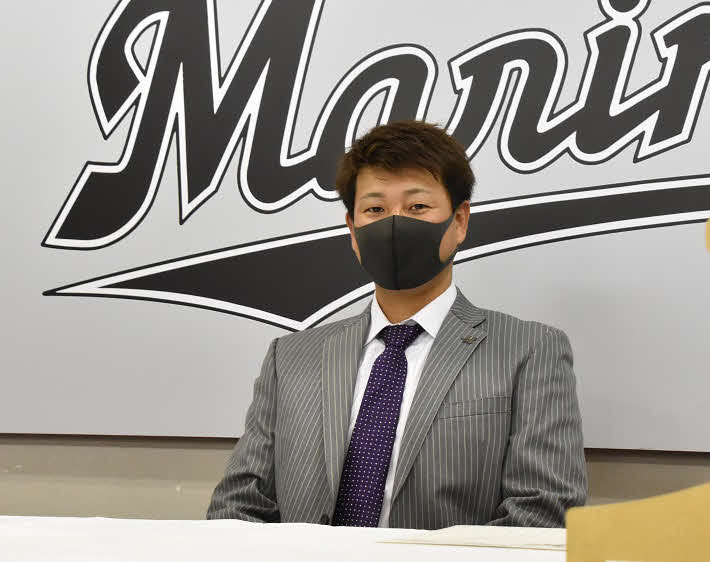 契約更改を終えたロッテ宗接唯人（代表撮影）