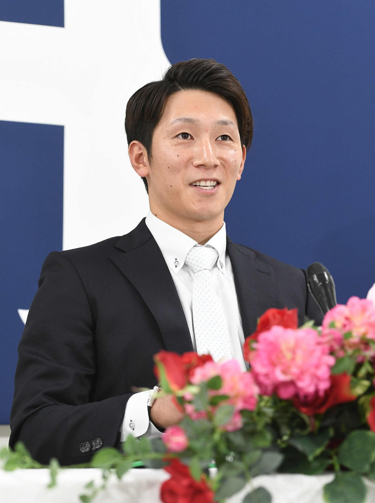 術後の経過も順調な西川は、500万減ながら笑顔で契約を更改した