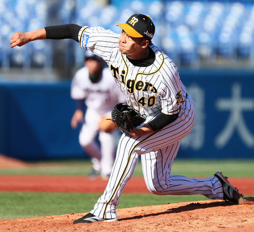 トライアウトに登板した阪神福永(撮影・足立雅史)