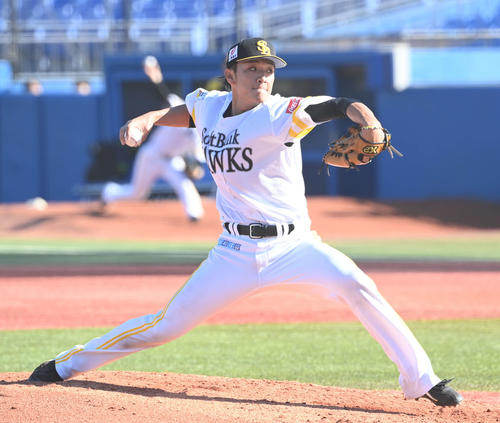 力投するソフトバンク松田遼(撮影・山崎安昭)