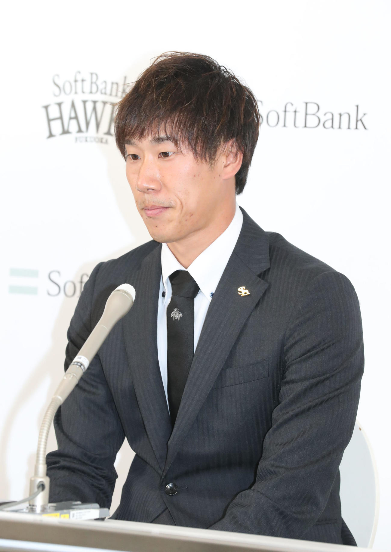 ダウン提示で契約更改を終えた高田知季（撮影・梅根麻紀）