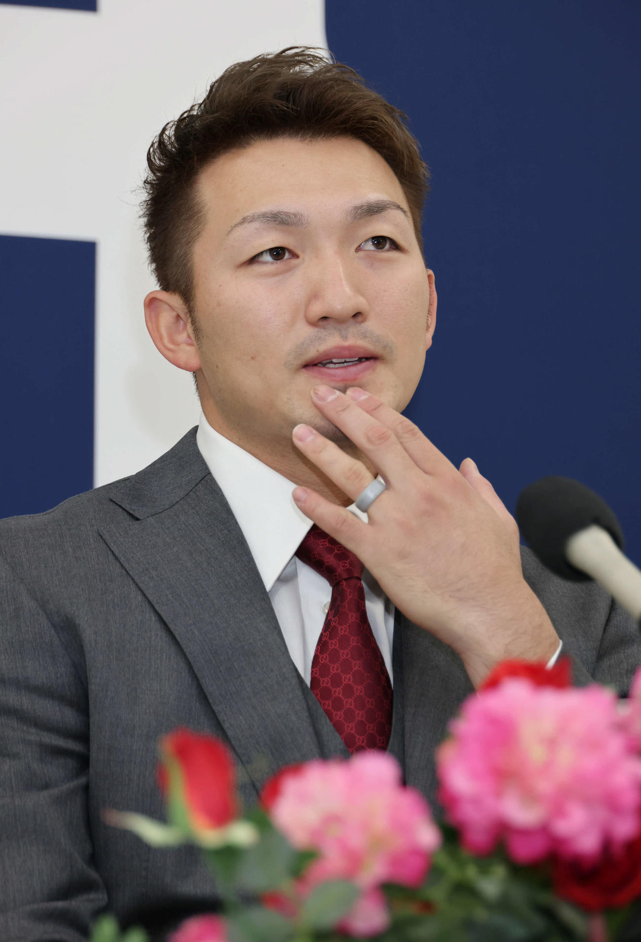 契約更改した鈴木誠也（撮影・加藤孝規）