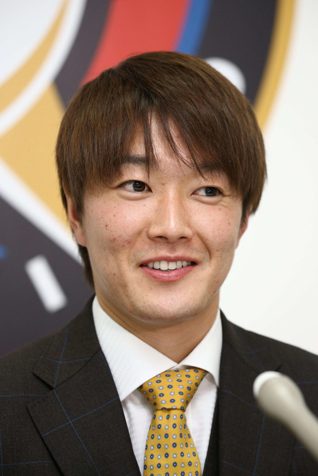 契約更改を終え、会見に臨んだ日本ハム玉井（代表撮影）