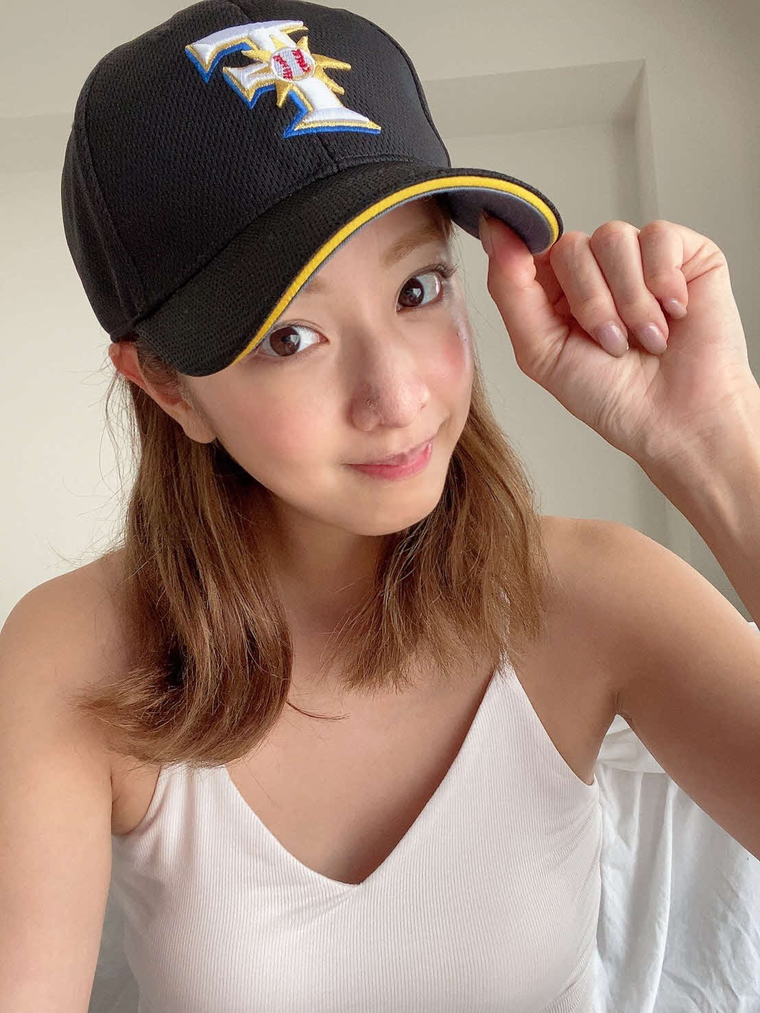 本郷杏奈