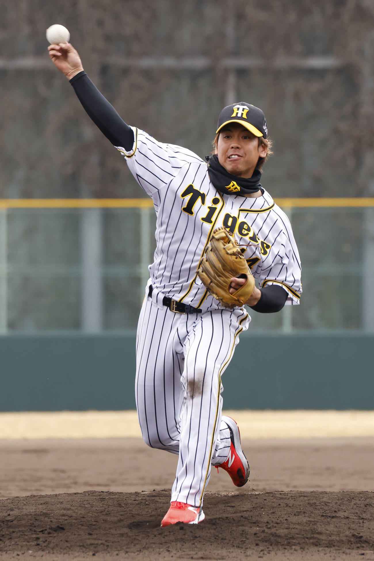 「こやぶるSPORTS大忘年会SP（仮称）」の収録に参加する梅野（カンテレ提供）