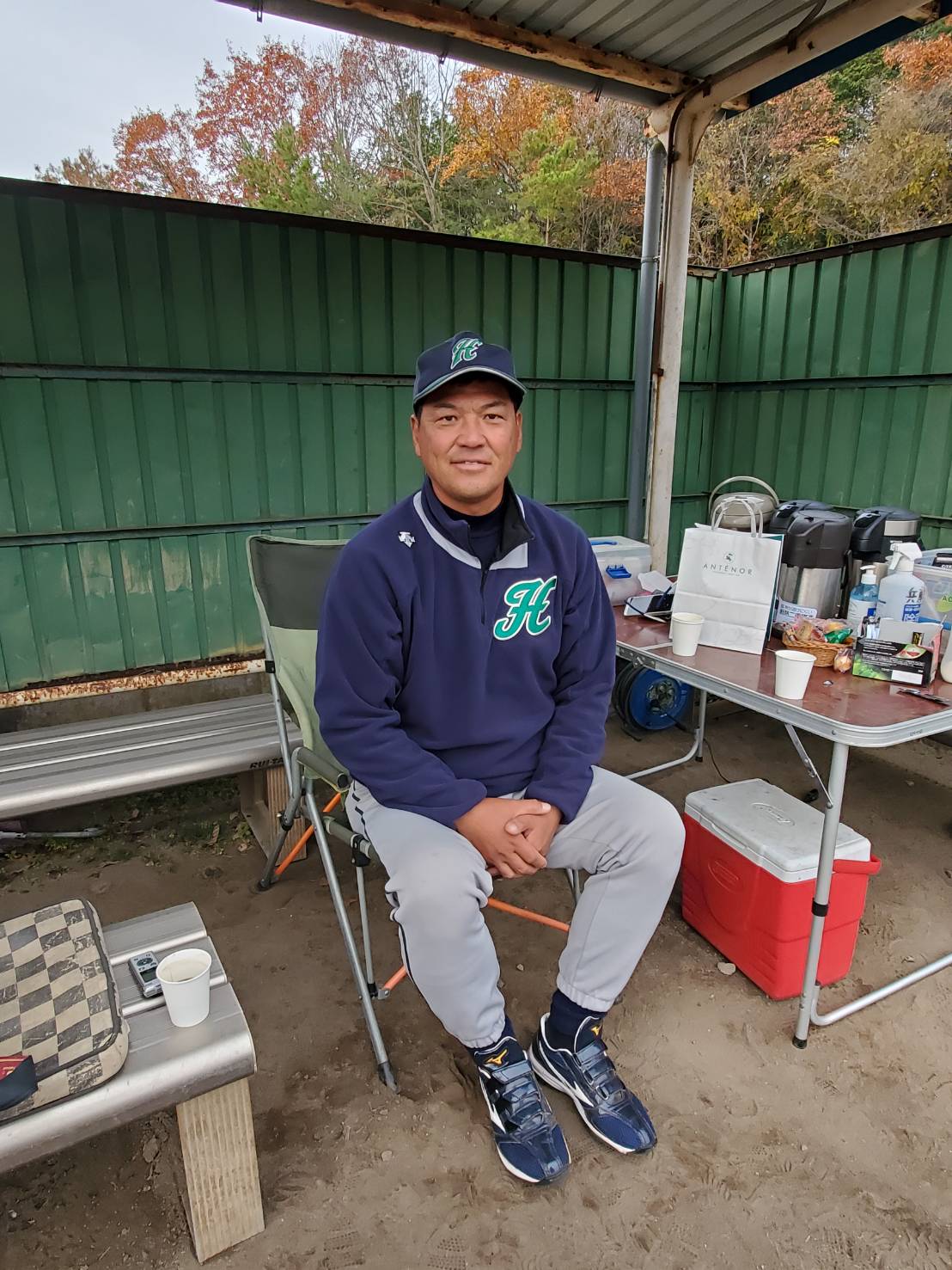 元巨人で兵庫ベリージュニアの監督を務める藤本貴久氏は兵庫北播リトルシニアでも指揮を執る