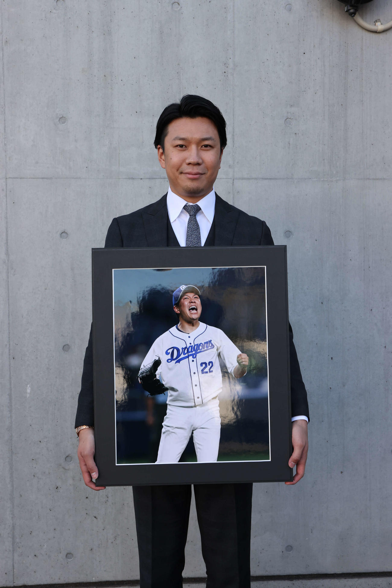 2年連続で中部運動クラブ野球分科会最優秀選手賞を受賞した中日・大野雄（代表撮影）