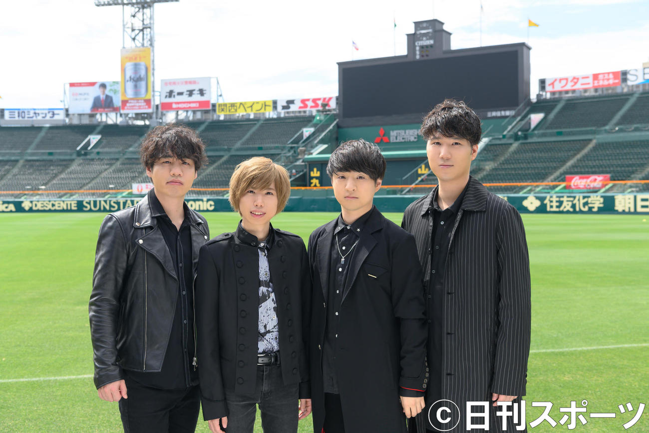 「Official髭男dism」の、左から楢崎誠、小笹大輔、藤原聡、松浦匡希