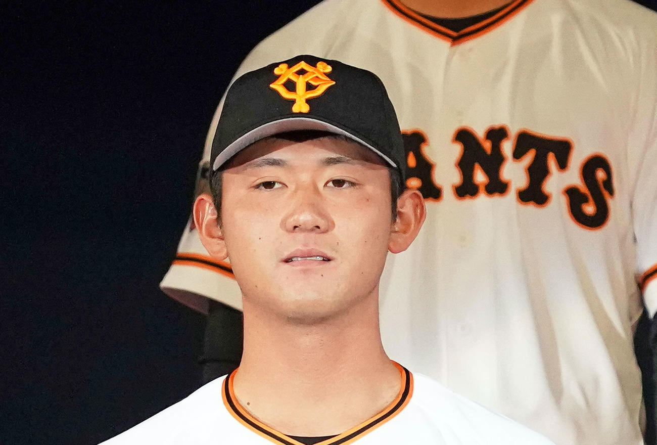 巨人ドラフト1位の平内龍太（2020年12月11日撮影）