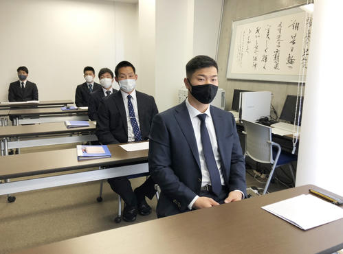 阪神佐藤輝明 イチロー氏の超一流ルーティンに感銘 プロ野球 日刊スポーツ