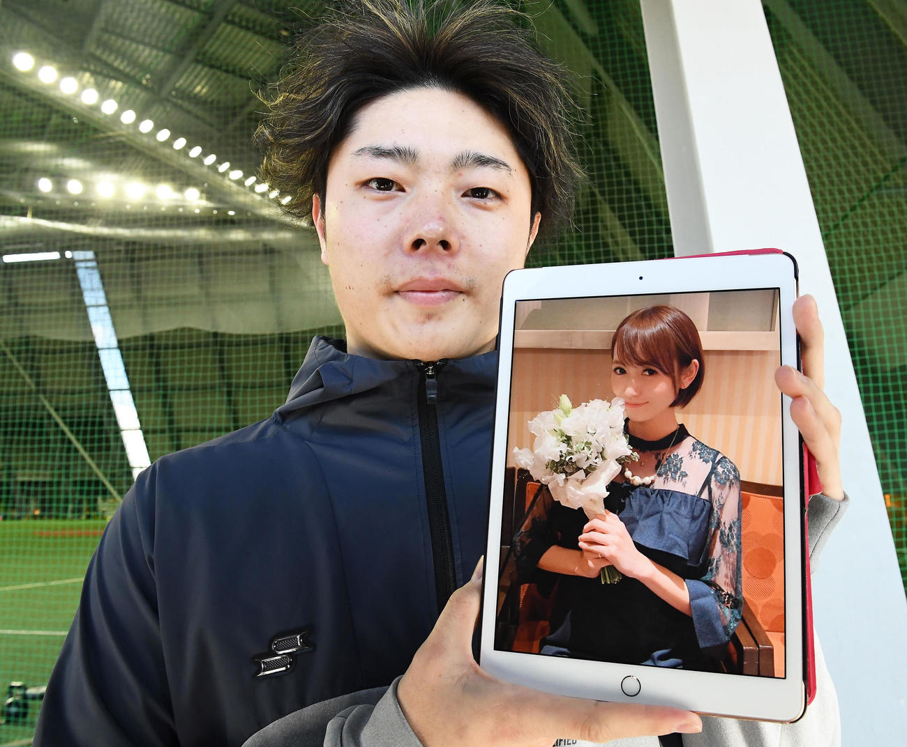 元SDN48の甲斐田樹里と結婚したソフトバンク松本（代表撮影）