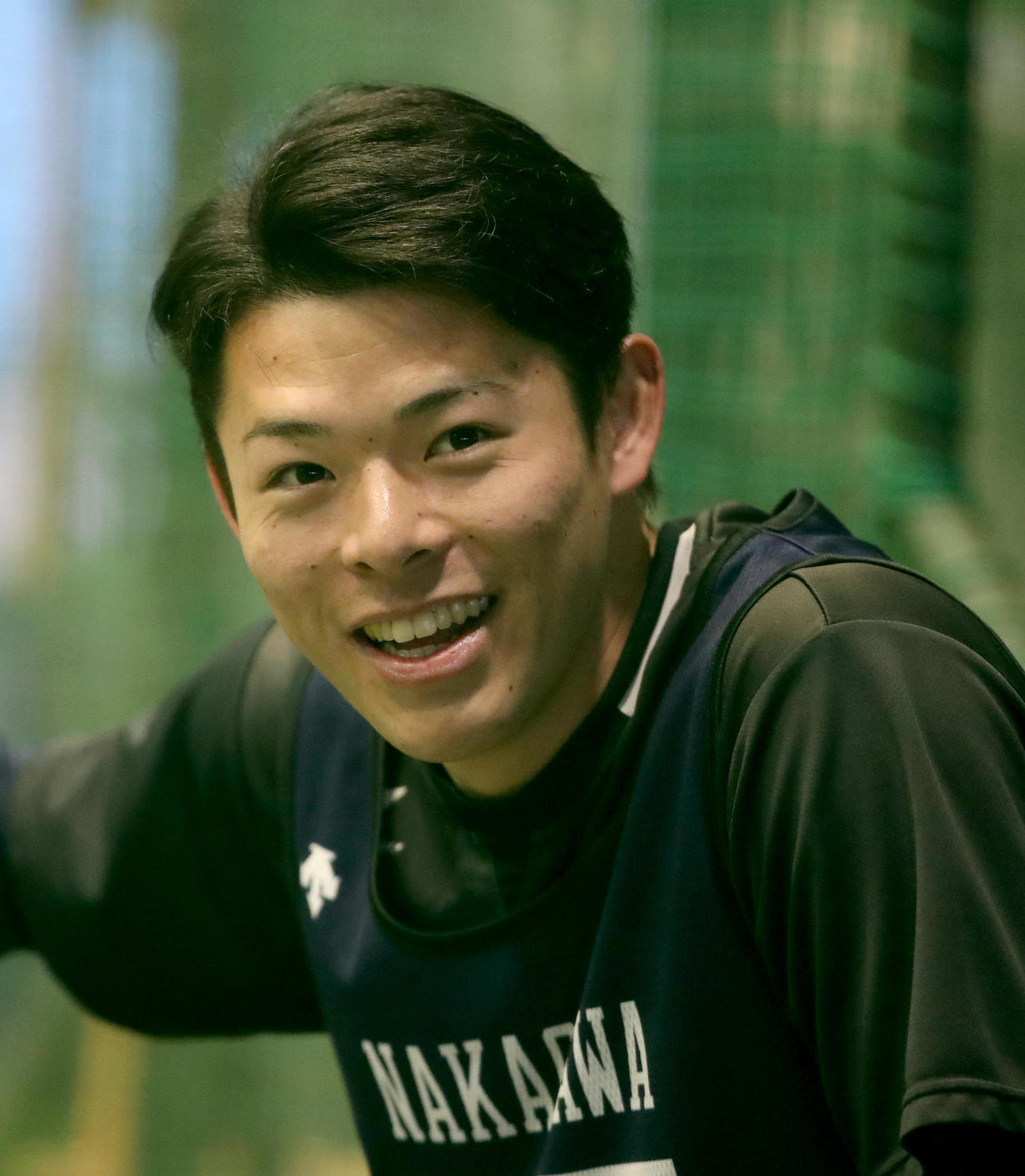 アップで笑顔を見せる中川颯（代表撮影）