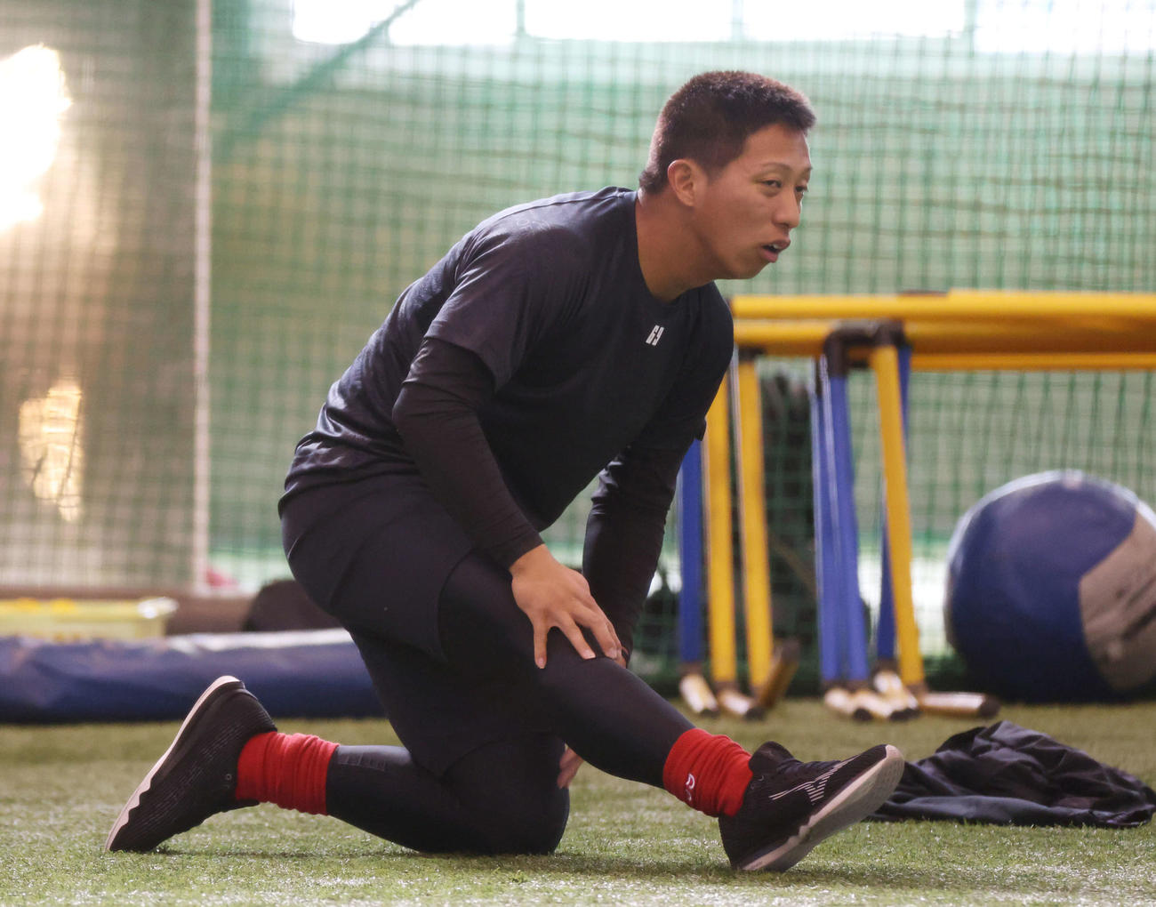 プロ野球広島　合同自主トレ　合同自主トレに合流した羽月（撮影・加藤孝規）