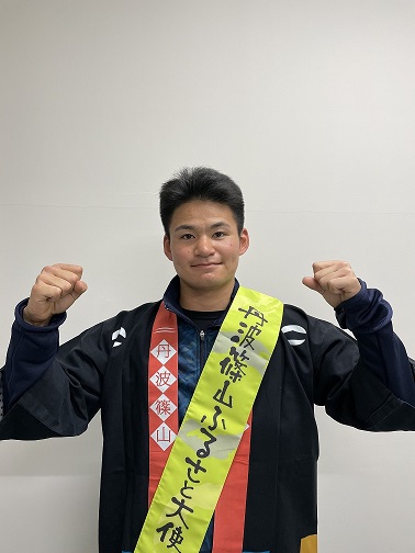 丹波篠山ふるさと大使の就任要請を受けたロッテ中森（球団提供）