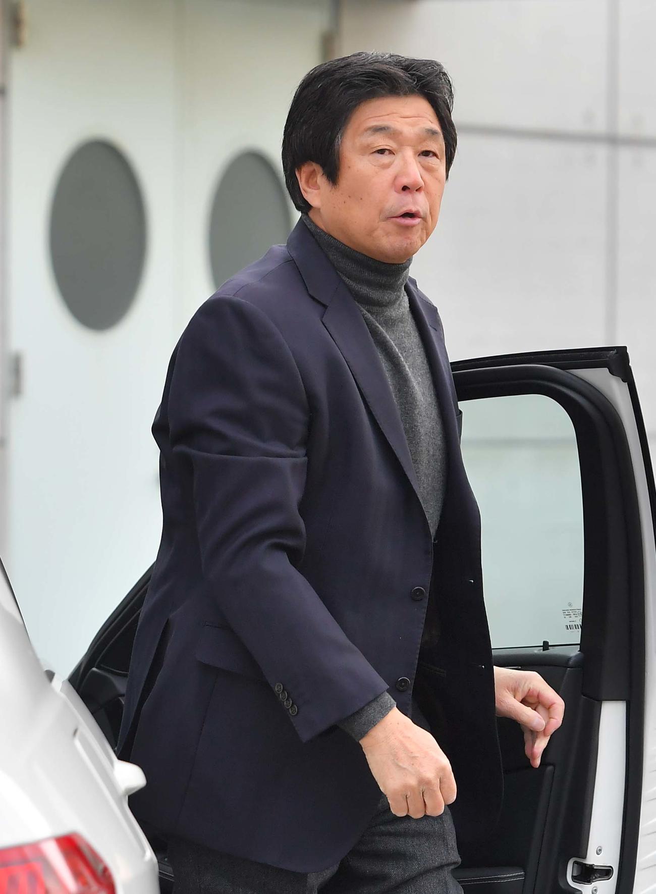 スタッフ会議に参加した平田勝男2軍監督（撮影・上田博志）