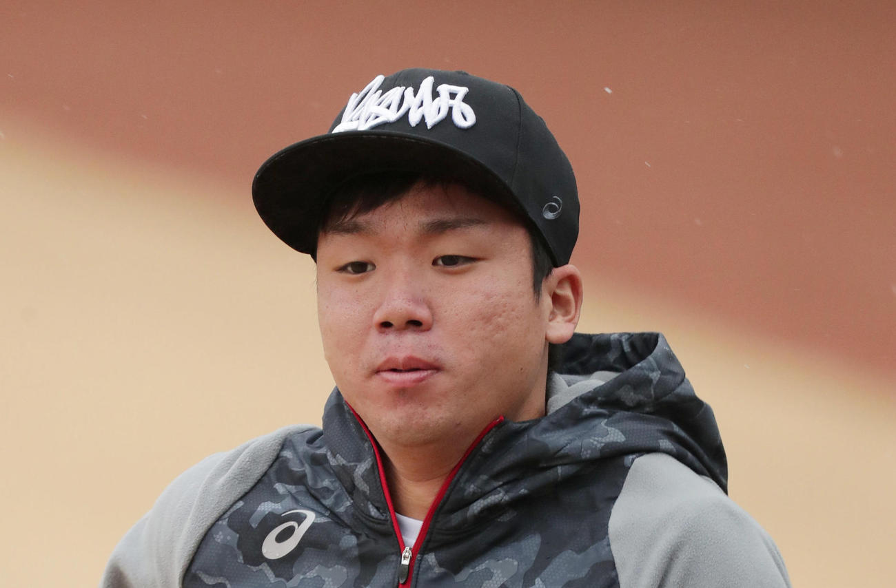 阪神ドラフト5位の村上頌樹（2021年1月7日撮影）