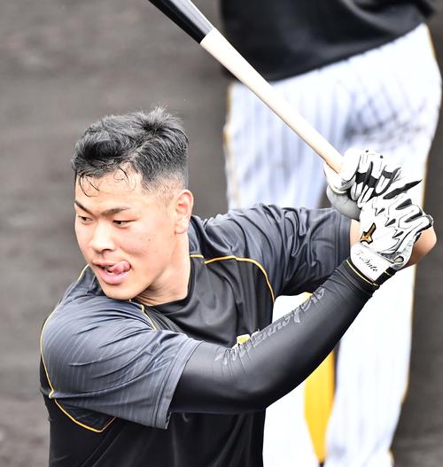 佐藤輝明145m弾に矢野監督「見たよ。普通やで」 - プロ野球写真