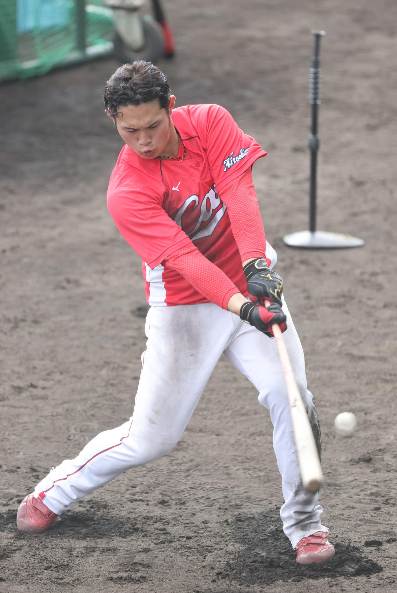 打撃練習をする正随（撮影・加藤孝規）