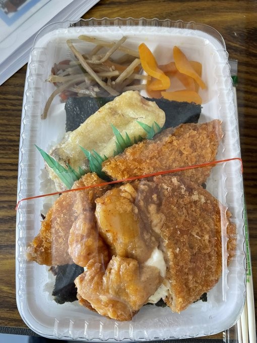 「できたてや」ワンコイン弁当