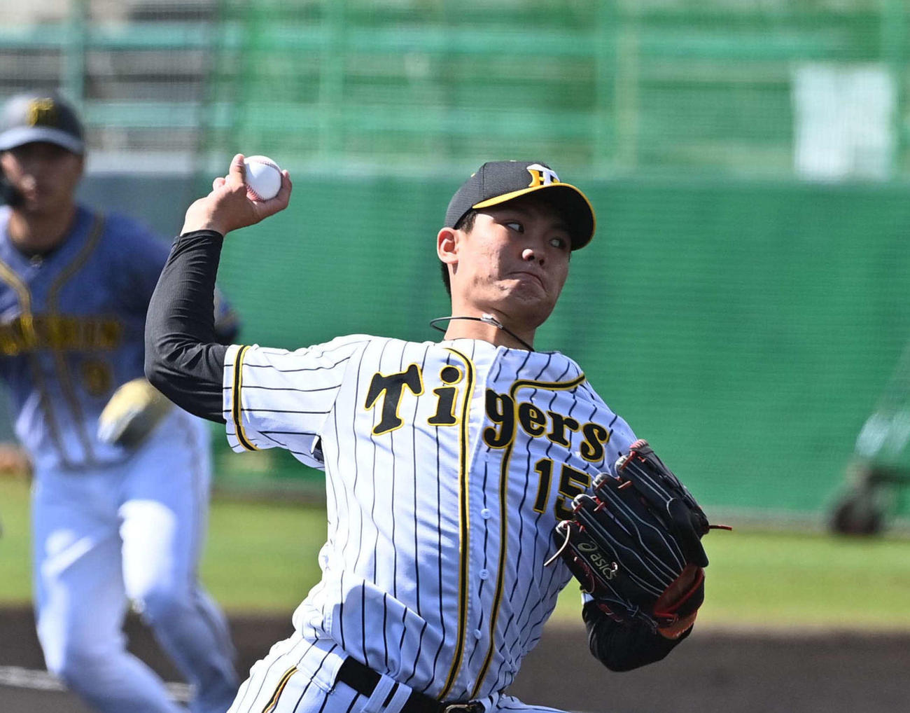 白組先発の西純は2回を無失点に抑える（撮影・上田博志）