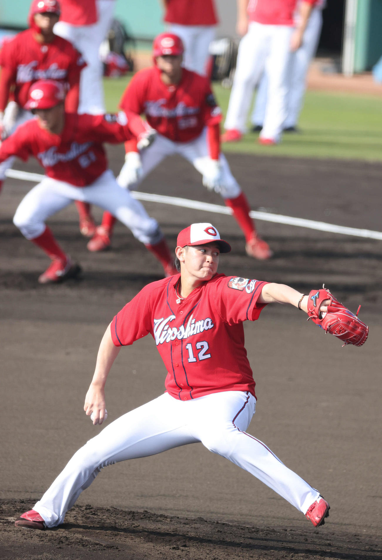 クイックで投球する大道（撮影・加藤孝規）